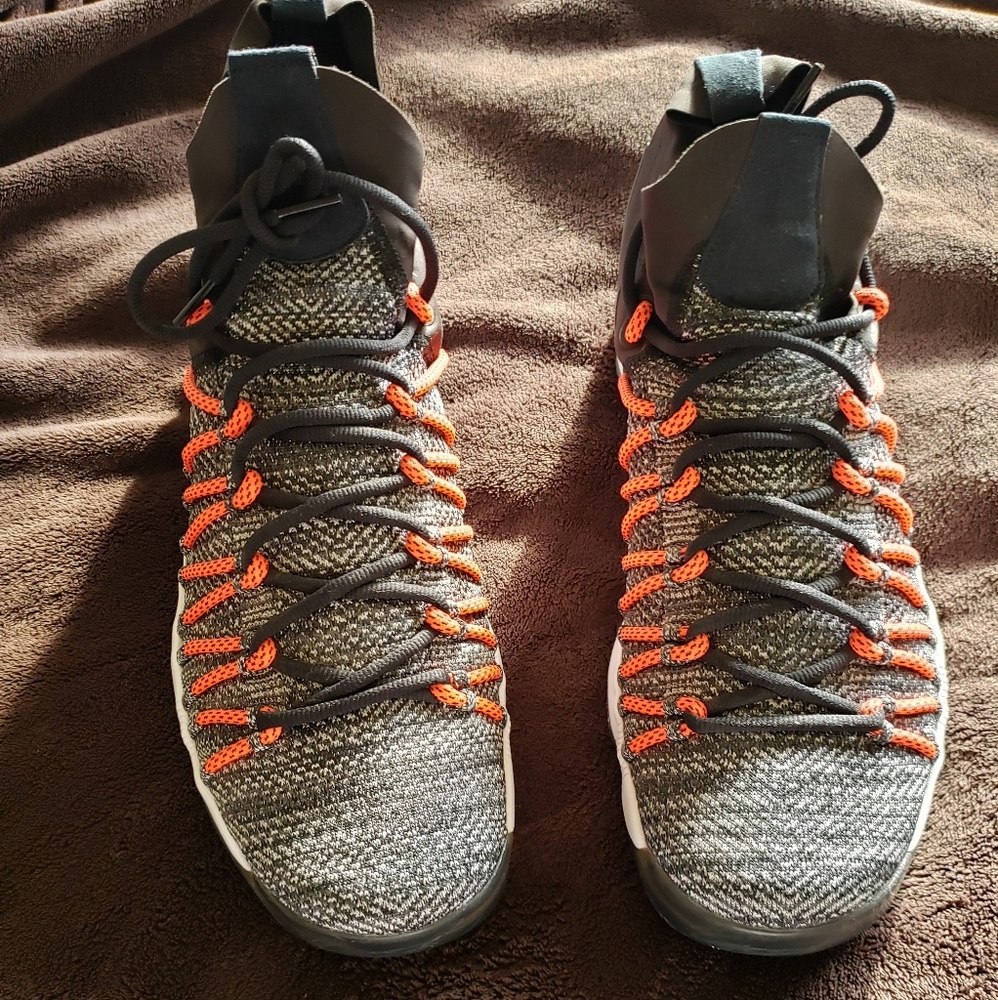 KD X